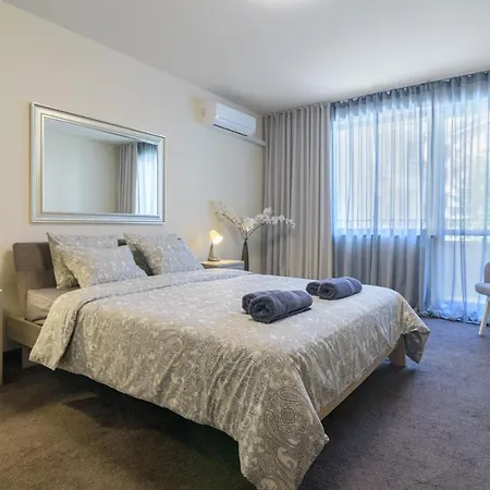 мarelis Luxe Port * Варна