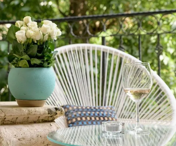 Апартаменты мarelis Luxe Port