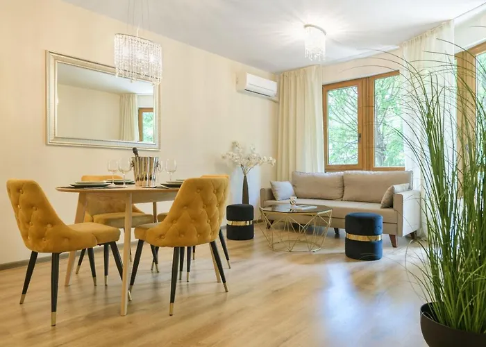 мarelis Luxe Port Апартаменты *